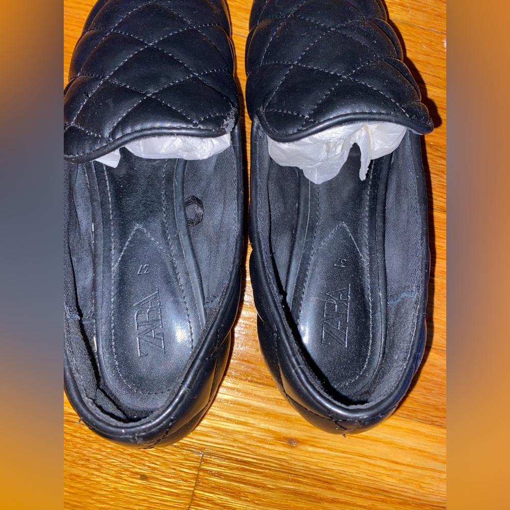 Zara black quilted loafers. Still in good condition! - Picture 6 of 12